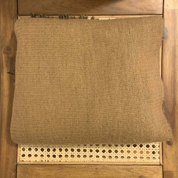 Two-tones Reversible large Blanket scarf - Picture 3 of 3